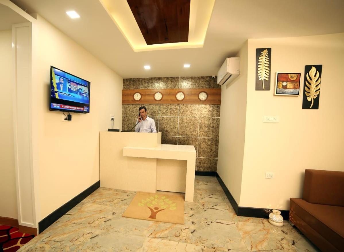 Banyan Hotel&Restro Hisār Exterior foto